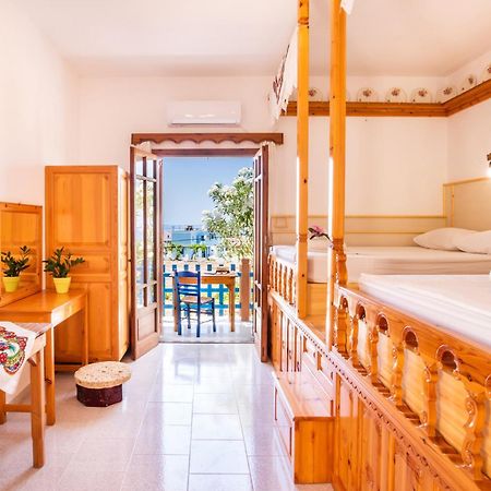 Sun Week Bay Hotel Lefkos  Exterior photo