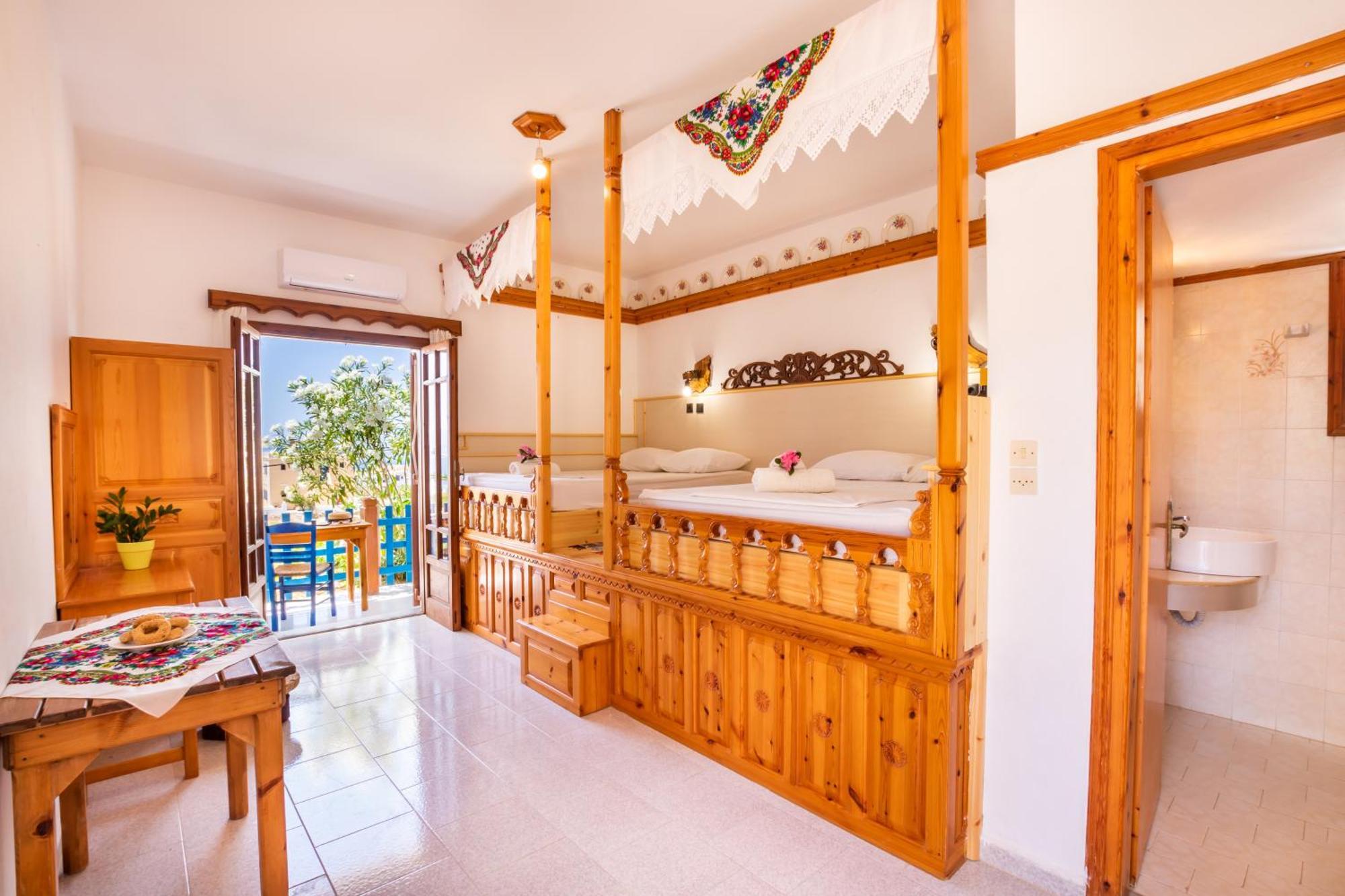 Sun Week Bay Hotel Lefkos  Room photo